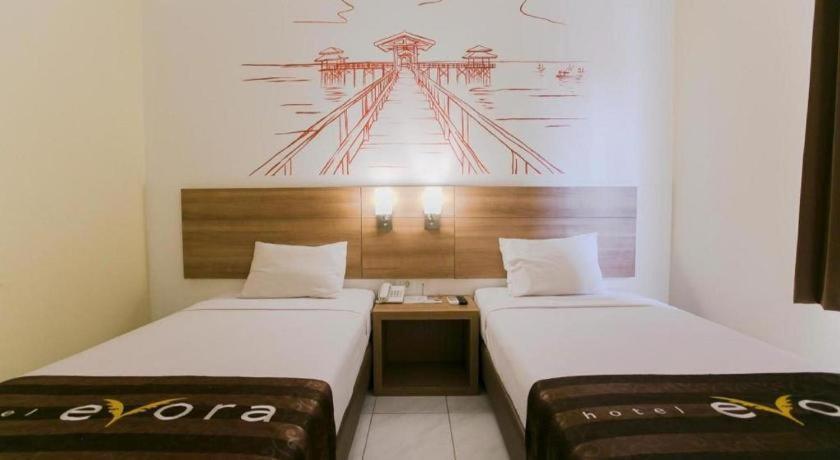 Evora Hotel Surabaya Exterior foto